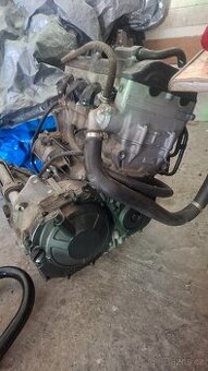 Honda cbr 900 rr sc28