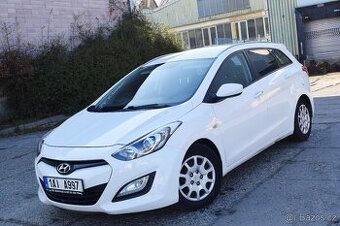 HYUNDAI I30 1.4CRDi/2015/ČR PŮVOD/MANUÁL/SERVISKA/STK- 2027/