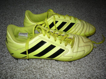 Kopačky zn. Adidas vel 36 2/3,vnitřní stélka 23cm