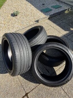 Letní pneumatiky 225/45 ZR18 a 255/40 ZR18