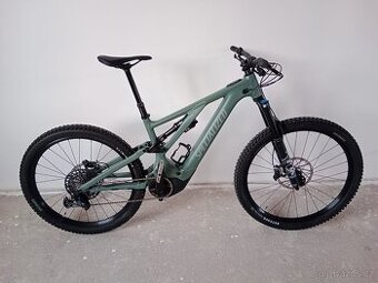 Elektrokolo Specialized turbo levo