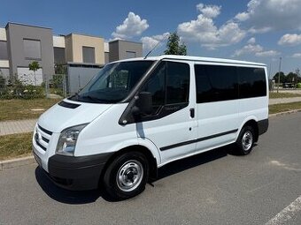 Ford Transit 2.2 TDCI 74kW 9.míst