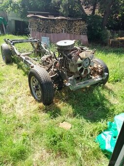 Nissan D21 komplet podvozek