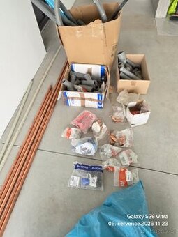 Vodak, topenarske trubky med 28mm, zbytky ze stavby RD