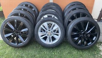 LUGANOschwarz Triron 245 40 R19 215 55 R17 225 45 R19