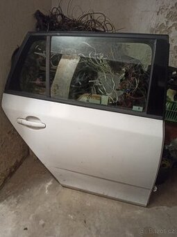 Fabia 2 combi dveře