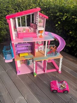Barbie dům snů se skluzavkou