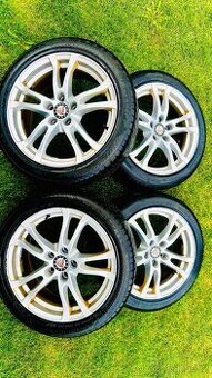 Zimní pneu 225/45R17
