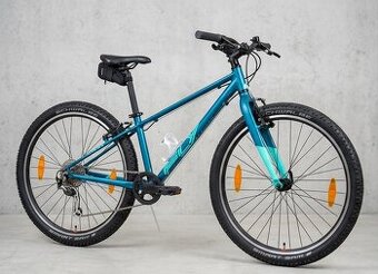 Superior F.L.Y. 27 – Extrémně lehký pouze 10,4 kg