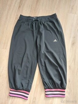 3/4 kalhoty, tepláky ADIDAS vel. 164