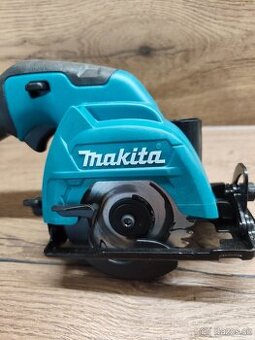 aku okručná píla makita hs301 d