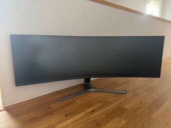 Samsung CRG9 49” – 5120×1440, 120 Hz