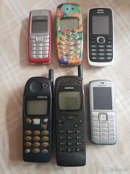 Mobilní tlačítkové telefony Nokia A