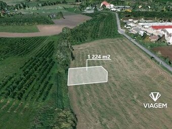 Pole 1 224 m²