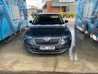 Škoda Superb - 1