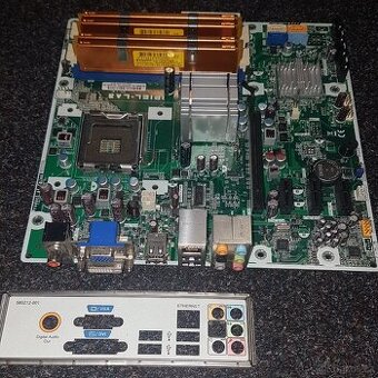 Základní deska Intel IPIEL-LA3 SOC 775 Zeppelin 8GB DDR3