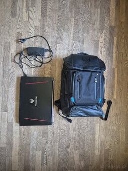 Acer Predator Helios 300 – i7, 16GB RAM + originální batoh