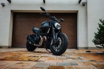 Ducati Diavel, krásný stav, pouze 9tis. km, DPH