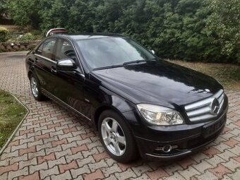 Prodám mercedes 1.8 benzín 115kw 1.majitel