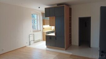 Moderní 4KK na starém městě v Klášterci nad Ohří
