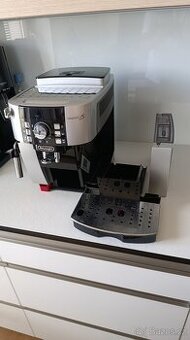 DeLonghi Magnifica S