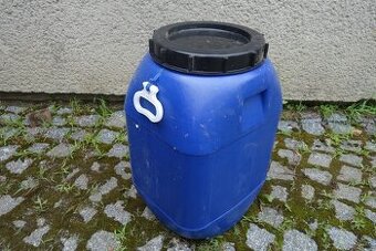 Prodám Plastový hranatý soudek s ušima 60 l