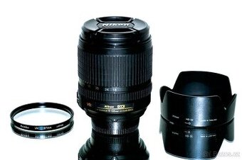 Nikon AF-S 18-105mm VR DX + UV Kenko 67mm TOP STAV