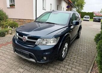 Fiat Freemont 2,0 D/125kw 4x4 , 7 Míst Tažné nafta