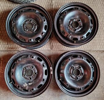prodám plechy 5x14 a 6x14, 5x100 na Škodu,VW ,Seat