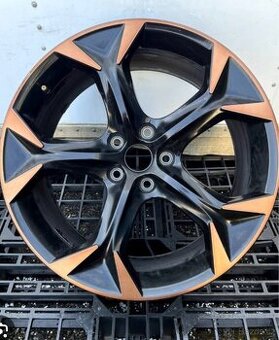 Koupím 1 kus alu Seat Cupra formentor R19