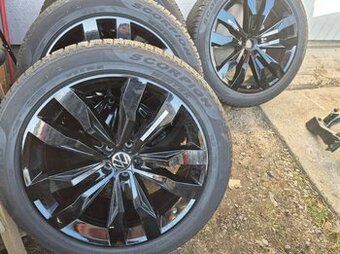 Zimní kola Volkswagen Touareg R21 Suzuka