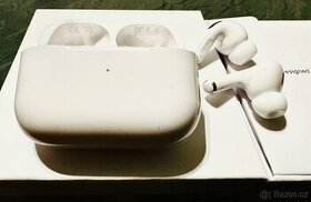 Sluchátka Apple AirPods Pro (2. generace) s MagSafe pouzdrem