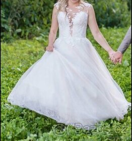 Ivory svatební šaty s nádechem růžové - 1