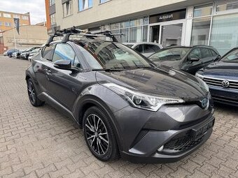 Toyota C-HR Hybrid 1.8 72kW Aut. 78tkm Keyless par. kamera