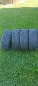 Letní pneu 215/55 R16