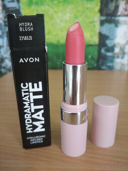 AVON Rtěnka Hydramatic Hydra Blush