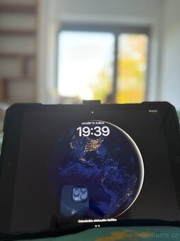 Ipad 7. generace - 1
