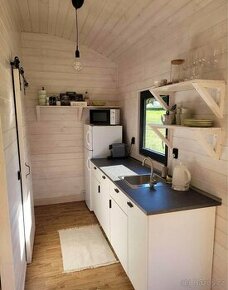 Maringotka country style 8x3m