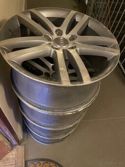 alu kola na audiQ7 L