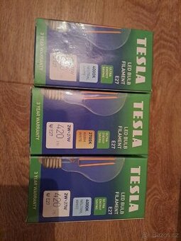 Žárovky fillamentove 2W (40W ekvivalent) e27 cena za vsechny
