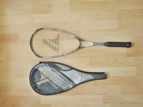 Squashová raketa. ProKenex Dominator