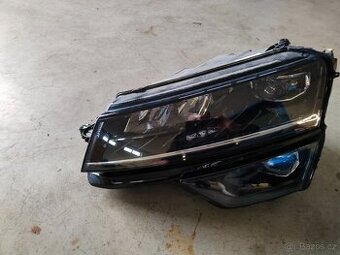 Škola Karoq světlo Full Led
