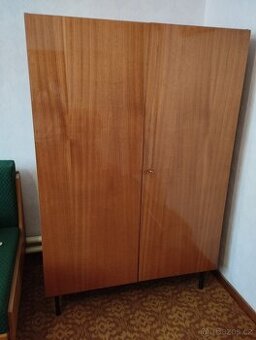 Retro nábytek do obývacího pokoje