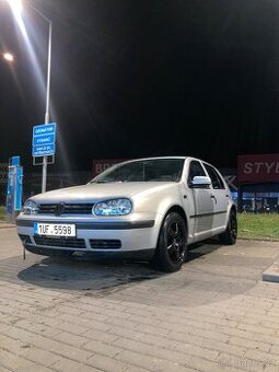 Vyměním Golfa 4