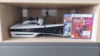 PlayStation 5 Slim, 1TB + 2 hry