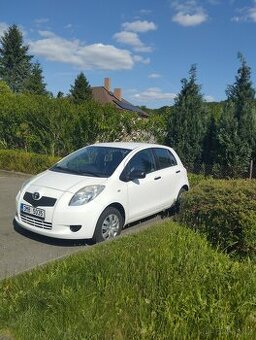 Toyota Yaris 1.0 - moc hezká