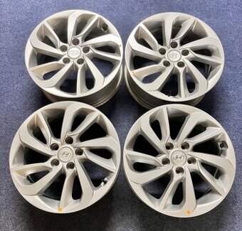 5x114,3 R17 Originál Hyunda Tucson Alu disky