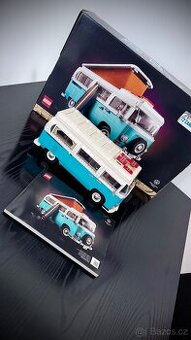 LEGO Creator Expert 10279 Volkswagen T2 Camper Van