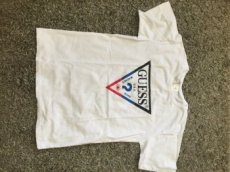 GUESS bílé triko L/ XL