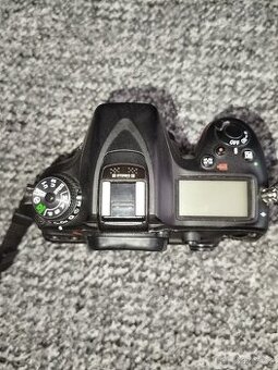 Nikon 7100